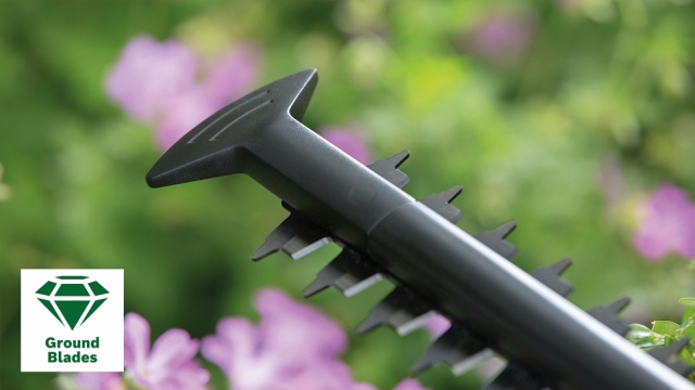 Кущоріз акумуляторний BOSCH EasyHedgeCut 18-45 без акб і з/п (0600849H03)
