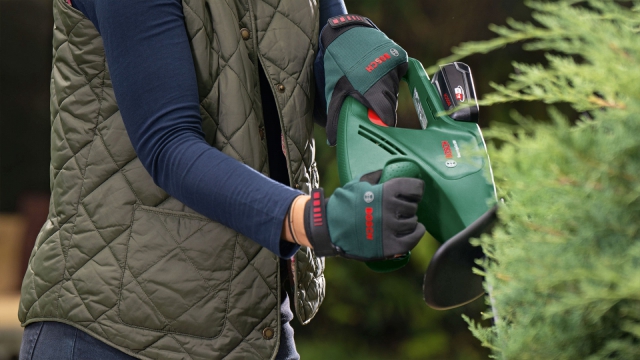 Кущоріз акумуляторний BOSCH EasyHedgeCut 18-45 (0600849H02)